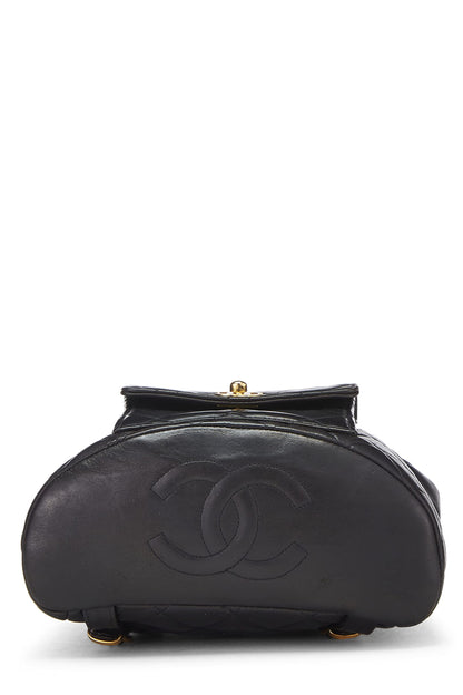 Chanel, sac à dos classique « CC » en cuir d'agneau matelassé noir d'occasion, petit modèle, noir