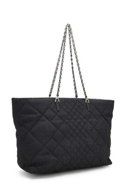 Fendi, Pre-Loved Black Quilted Canvas Chain Tote, Black