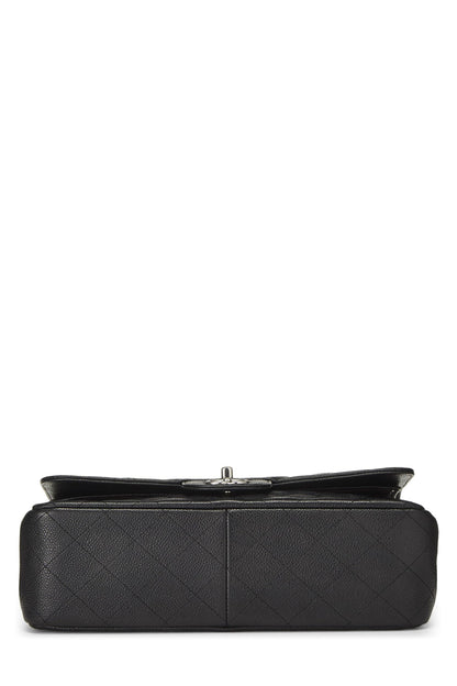 Chanel, New Classic Jumbo en cuir caviar matelassé noir d'occasion, noir