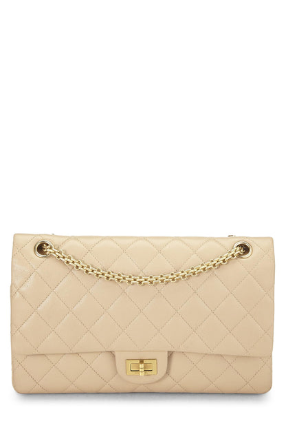 Chanel, Reissue Flap 226, beige matelassé, modèle Caviar 2.55, d'occasion, beige