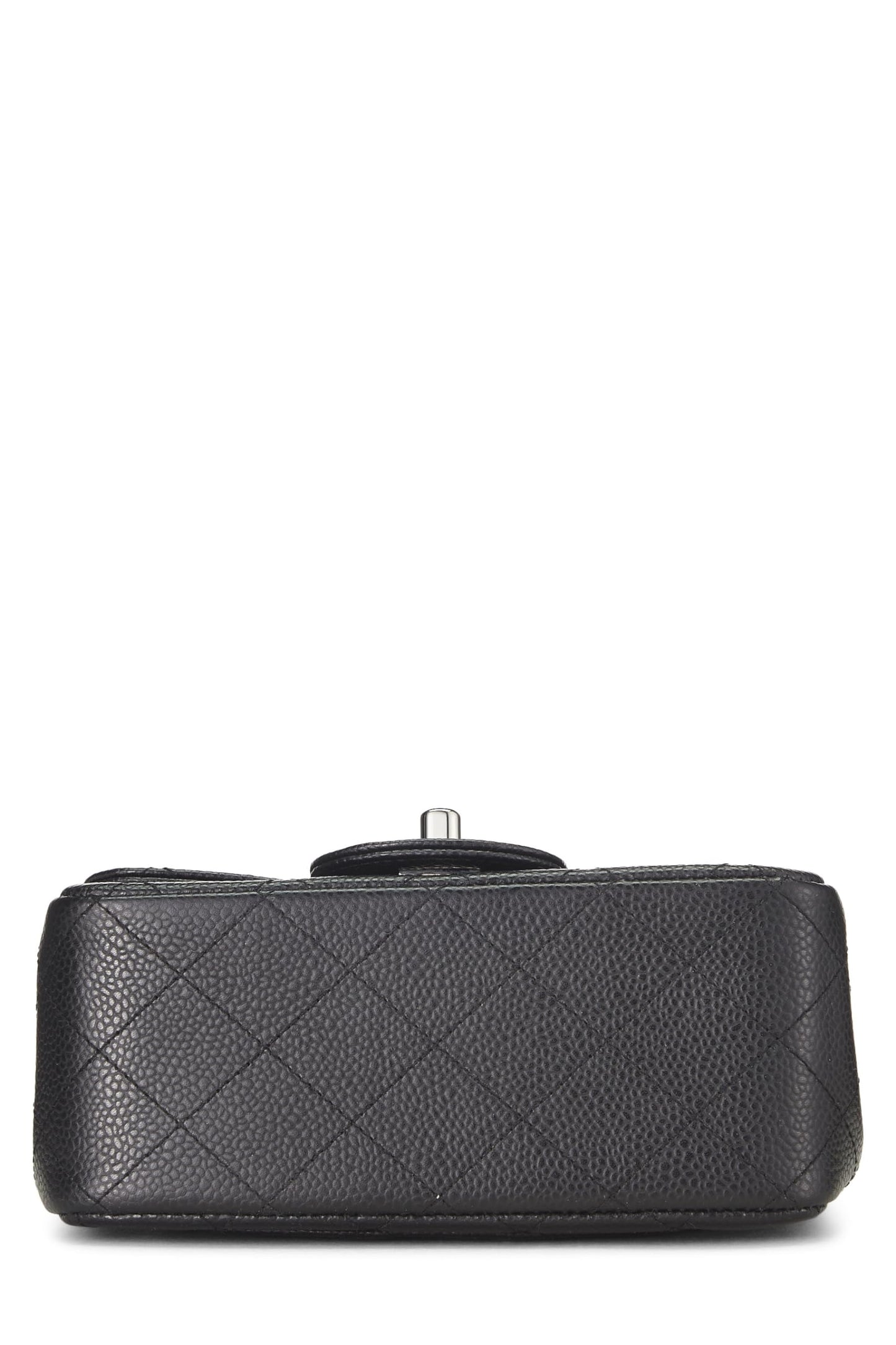 Chanel, Mini sac à rabat carré classique matelassé noir Caviar d'occasion, noir