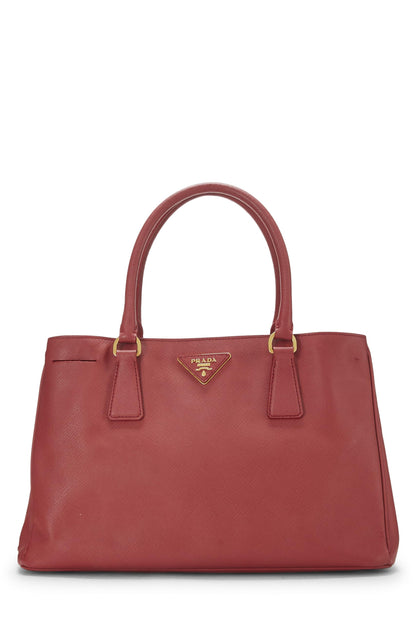 Prada, petit sac fourre-tout exécutif en saffiano rouge d'occasion, rouge