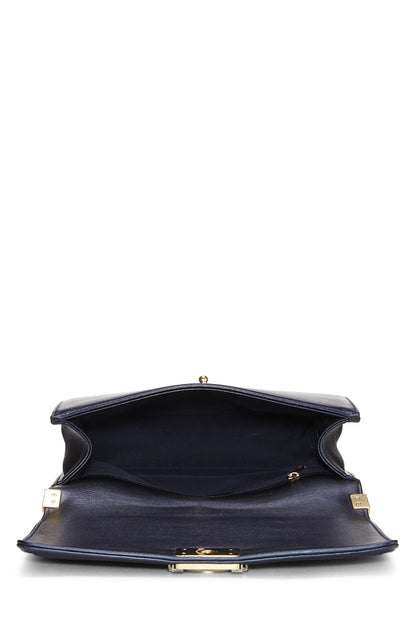 Chanel, sac Boy en cuir de veau gaufré bleu marine, taille L, d'occasion, bleu marine