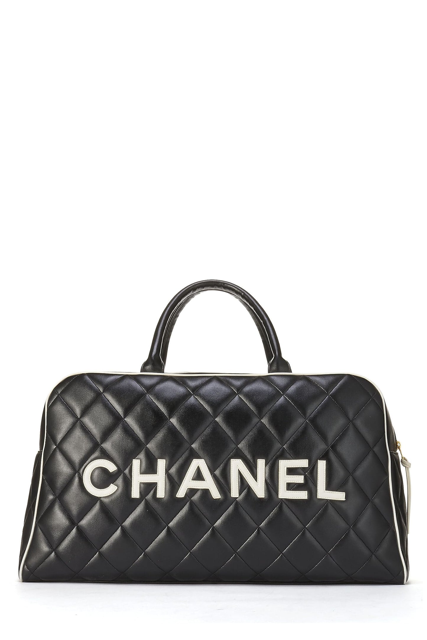 Chanel, Grand sac bowling en cuir de veau matelassé noir d'occasion, noir