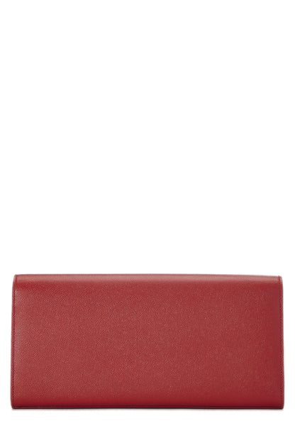 Yves Saint Laurent, Clutch Cassandre de piel de becerro granulada roja Pre-Loved, Rojo