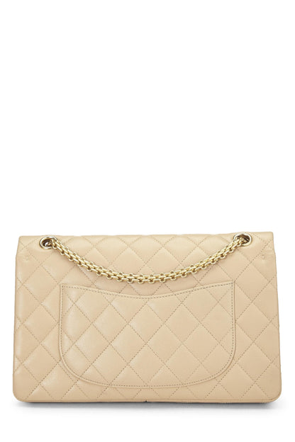 Chanel, Reissue Flap 226, beige matelassé, modèle Caviar 2.55, d'occasion, beige