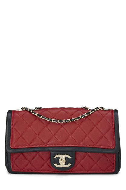 Chanel, Solapa estampada de piel de cordero acolchada en rojo y negro Pre-Loved, mediana, multicolor