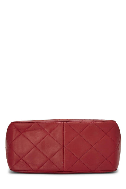 Chanel, Mini sac à main en cuir d'agneau matelassé rouge d'occasion, rouge