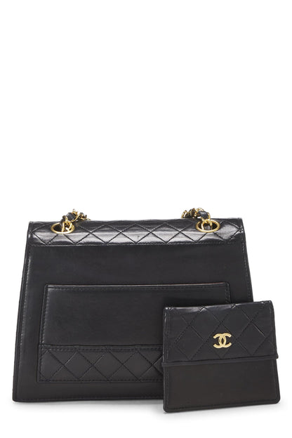 Chanel, sac trapèze en cuir d'agneau matelassé noir d'occasion, noir