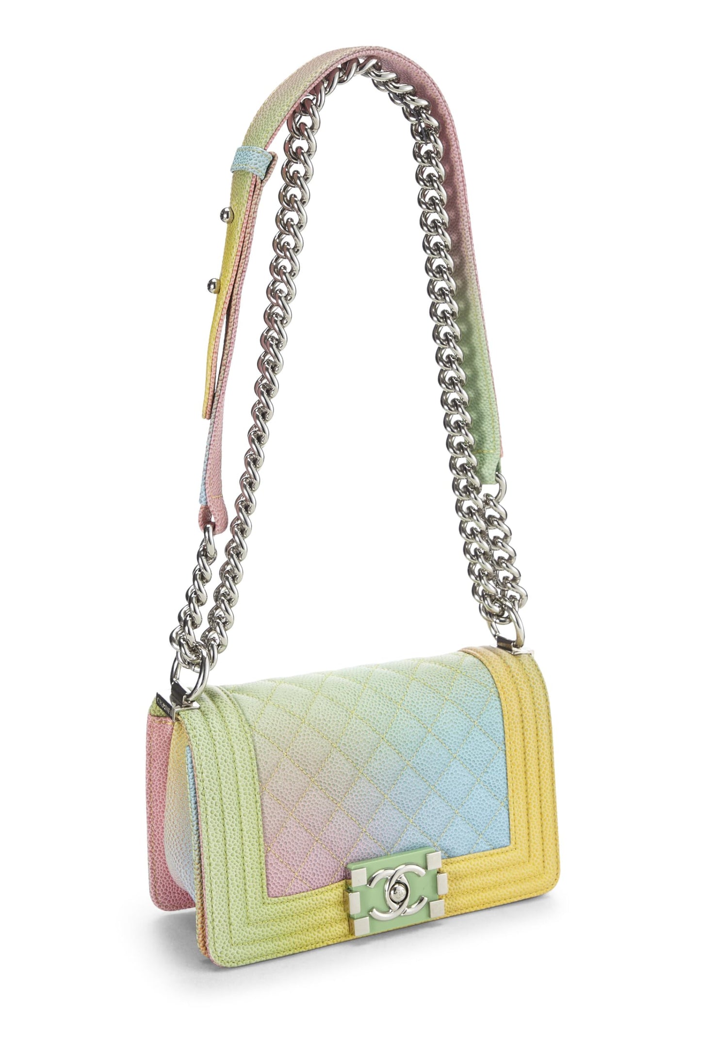 Chanel, Bolso pequeño Pre-Loved Rainbow de caviar acolchado para niño, Verde