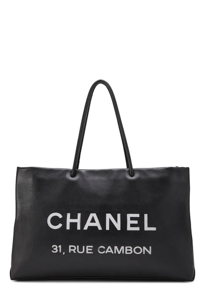 Chanel, sac fourre-tout Essential Rue Cambon en cuir noir d'occasion, taille moyenne, noir