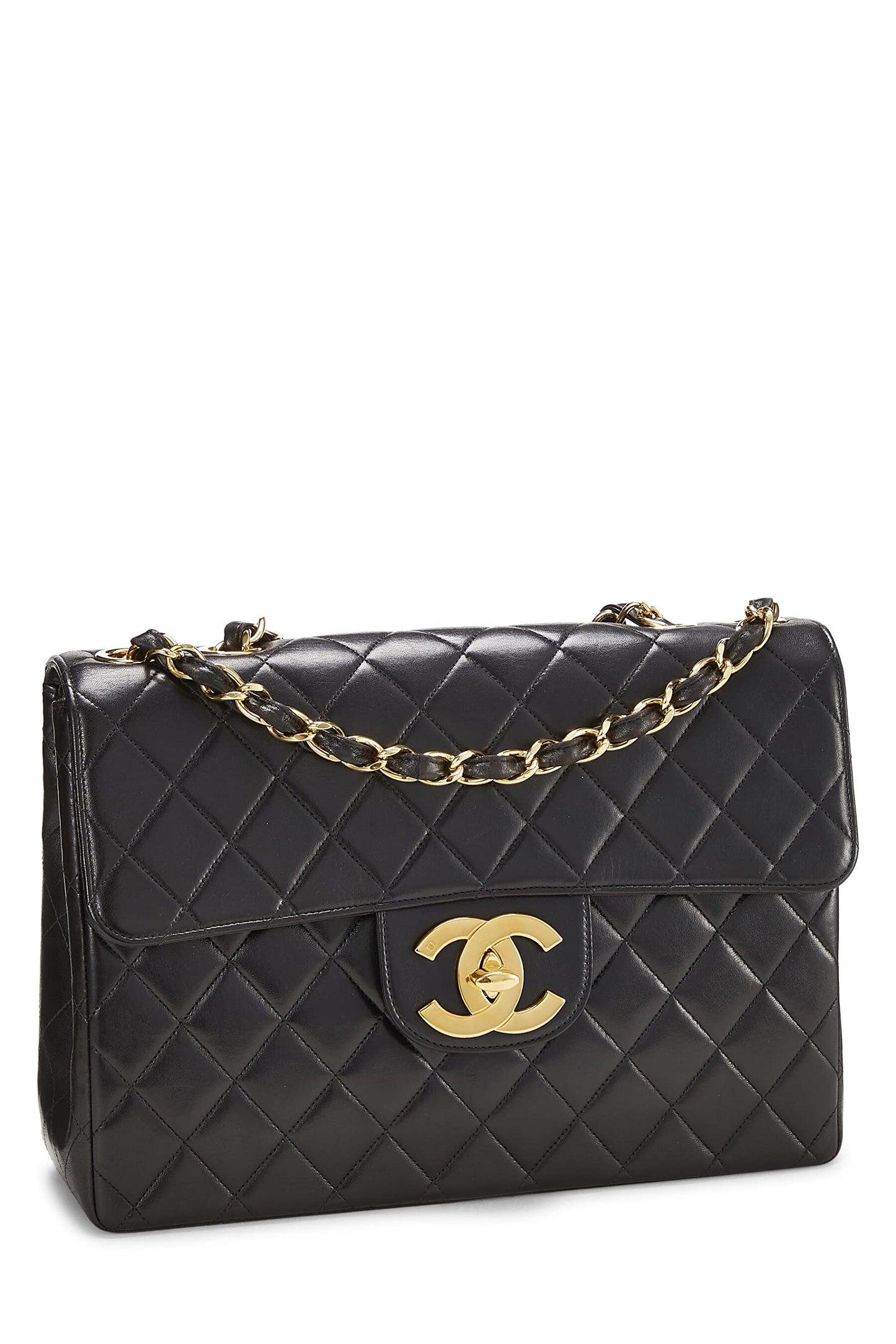 Chanel, Jumbo con media solapa acolchada de piel de cordero negra Pre-Loved, Negro