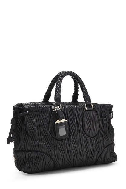 Prada, sac à main en nappa noir Chevron Antik d'occasion, noir