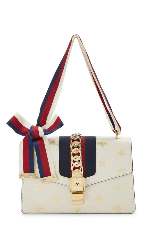 Gucci, Bolso de hombro Sylvie pequeño de piel color crema con abeja y estrella Pre-Loved, Blanco