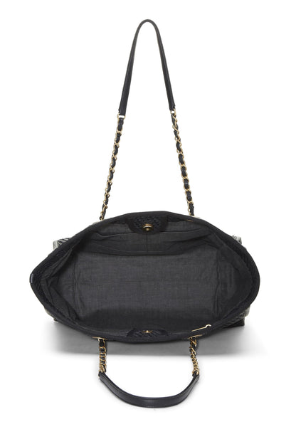 Chanel, sac fourre-tout Deauville en raphia tissé noir et naturel, taille moyenne, noir