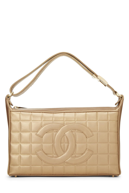 Chanel, Bolso de hombro de piel de becerro con barra de chocolate dorada Pre-Loved, Dorado