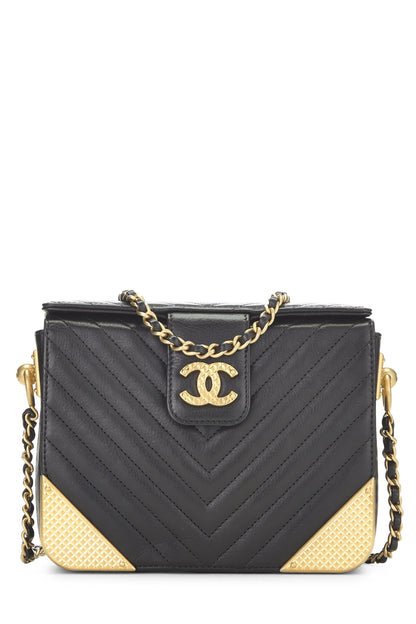 Chanel, Pre-Loved Paris-Cosmopolite Piel de becerro Chevron negra Rock the Corner Minaudiere, Negro