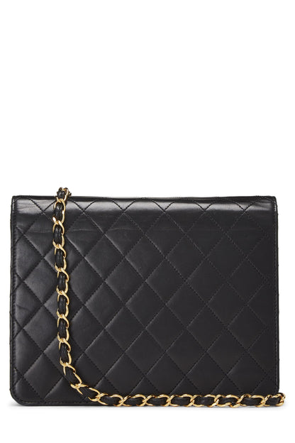 Chanel, Petit sac à rabat en cuir d'agneau matelassé noir d'occasion, noir