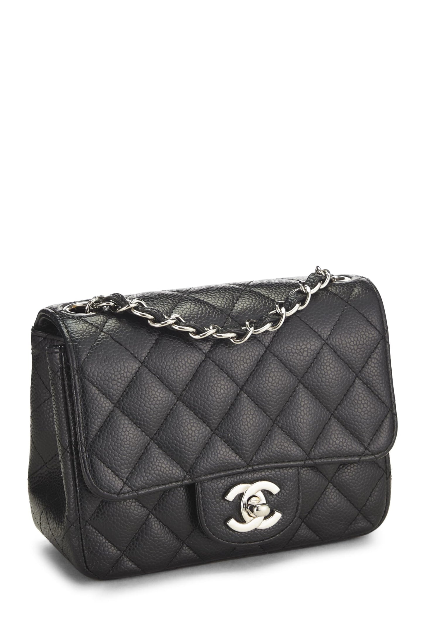 Chanel, Mini mini con solapa cuadrada clásica de caviar acolchado negro Pre-Loved, Negro