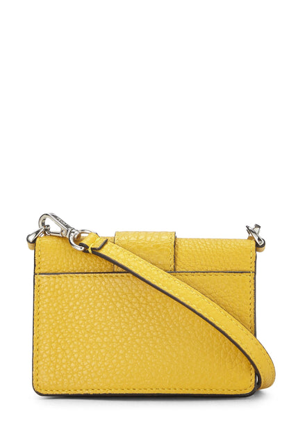 Fendi, Baguette Micro Plate en Cuir de Veau Jaune d'occasion, Jaune