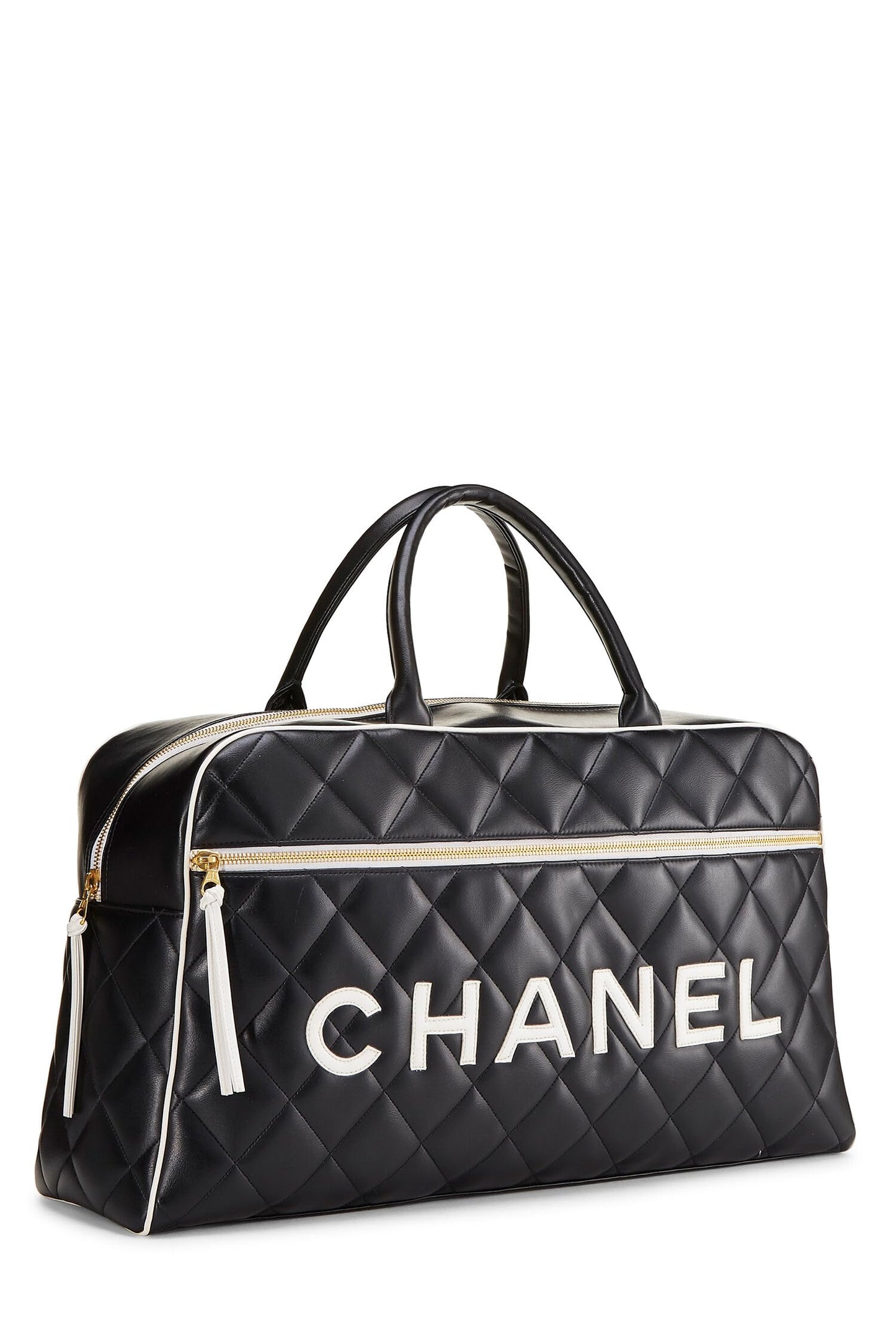 Chanel, Bombín grande de piel de becerro acolchado negro Pre-Loved, Negro