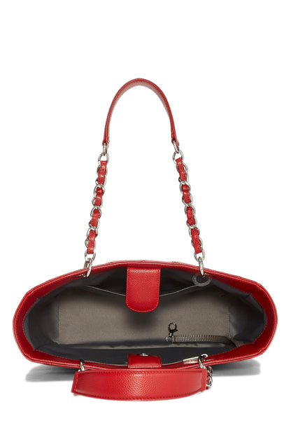 Chanel, Bolso shopping Petite de caviar acolchado rojo Pre-Loved (PST) XL, Rojo