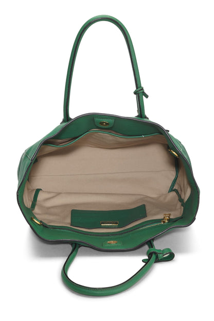 Prada, sac fourre-tout en grain Vitello vert d'occasion, vert