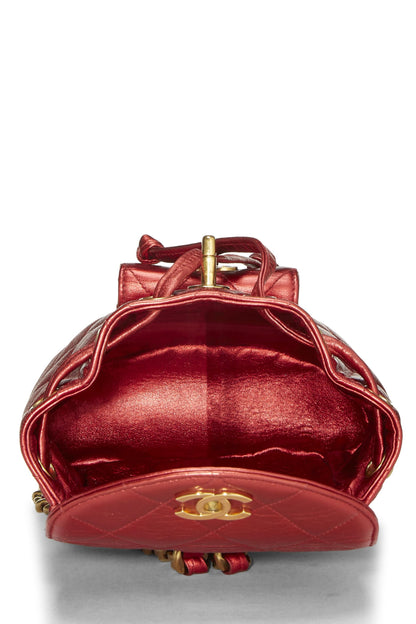 Chanel, Mini sac à dos classique en cuir métallisé rouge d'occasion, rouge