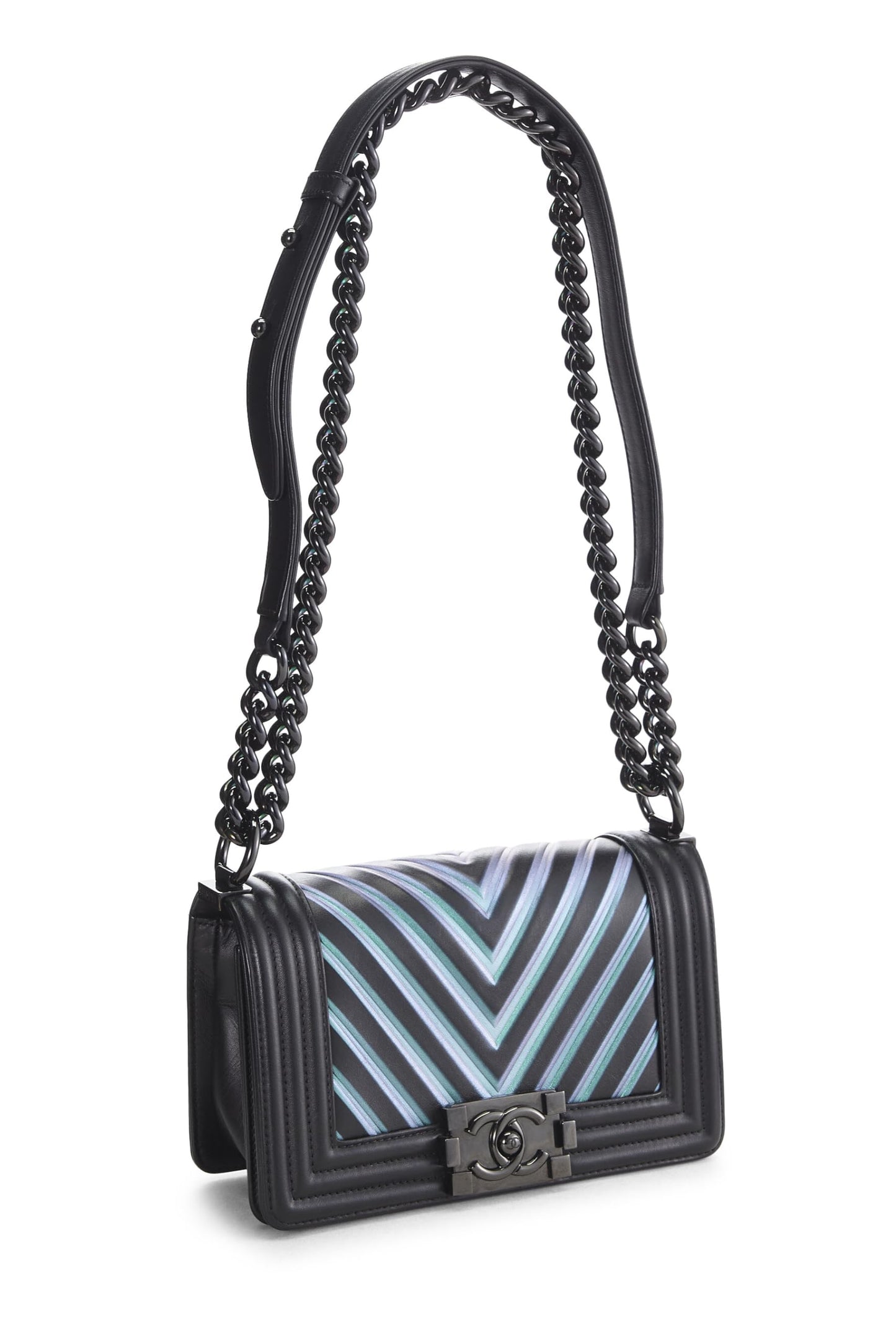 Chanel, Bolso pequeño para niño de piel de cordero con chevron negro Pre-Loved, Negro