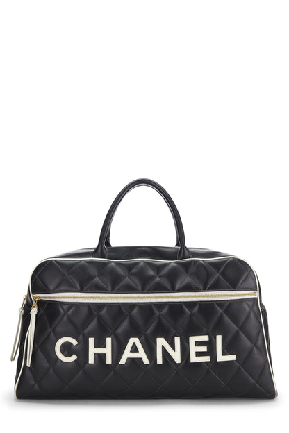 Chanel, Grand sac bowling en cuir de veau matelassé noir d'occasion, noir