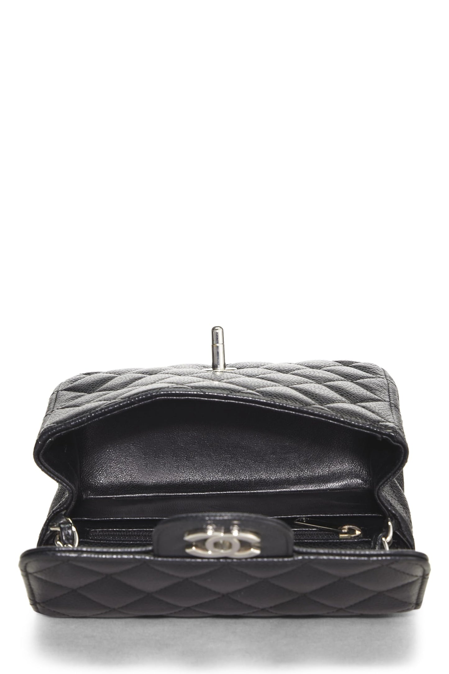 Chanel, Mini sac à rabat carré classique matelassé noir Caviar d'occasion, noir