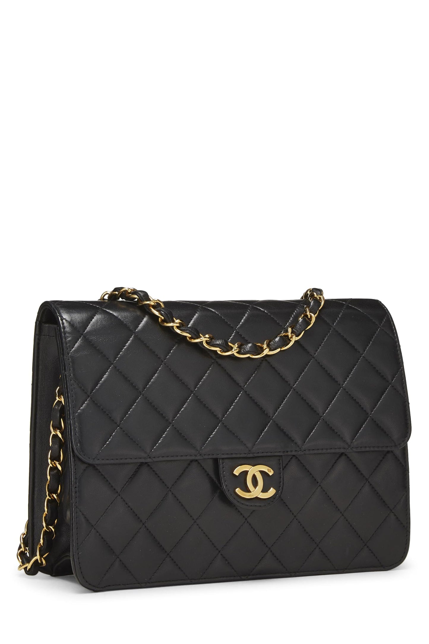 Chanel, Petit sac à rabat en cuir d'agneau matelassé noir d'occasion, noir