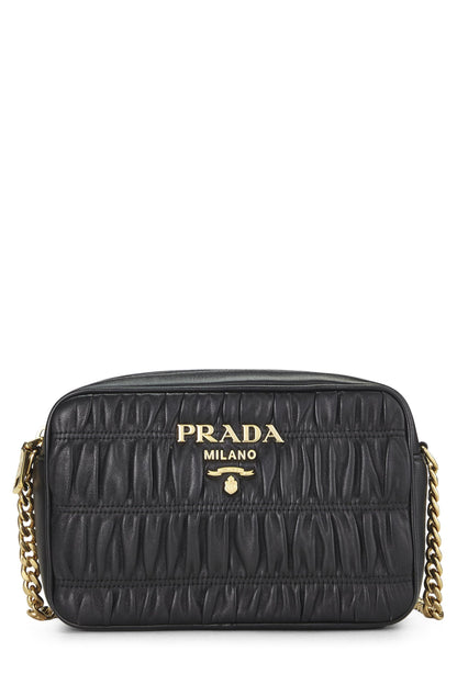 Prada, Bolso para cámara Gaufre de napa negra Pre-Loved, Negro