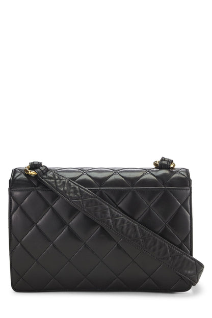 Chanel, sac à bandoulière en cuir d'agneau matelassé noir d'occasion, noir