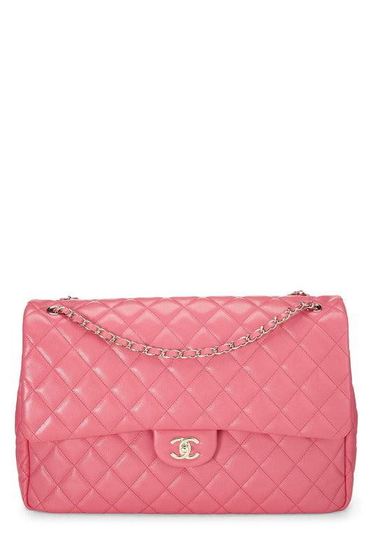 Chanel, sac à rabat rose caviar XL d'occasion, rose