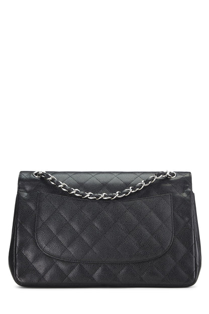 Chanel, Caviar acolchado negro Pre-Loved New Classic Jumbo con doble solapa, Negro