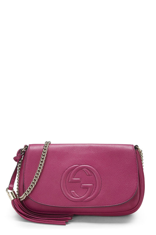 Gucci, sac à bandoulière à rabat avec chaîne Soho en cuir grainé rose d'occasion, rose