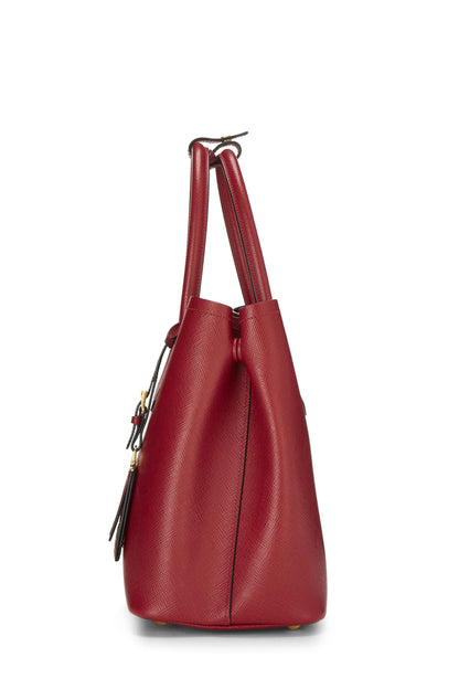 Prada, sac double moyen en saffiano rouge d'occasion, rouge