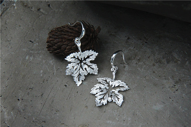 S925 vegan silver simple earrings femininity maple leaf