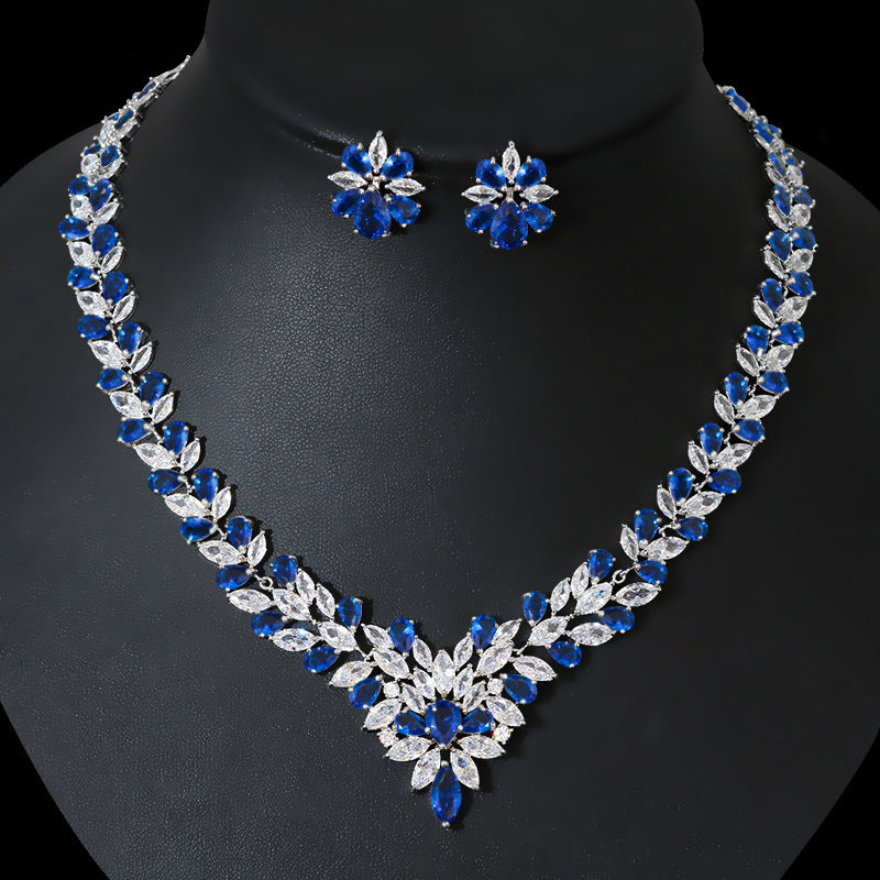 Ensemble de bijoux collier et boucles d'oreilles en zircon pour mariée