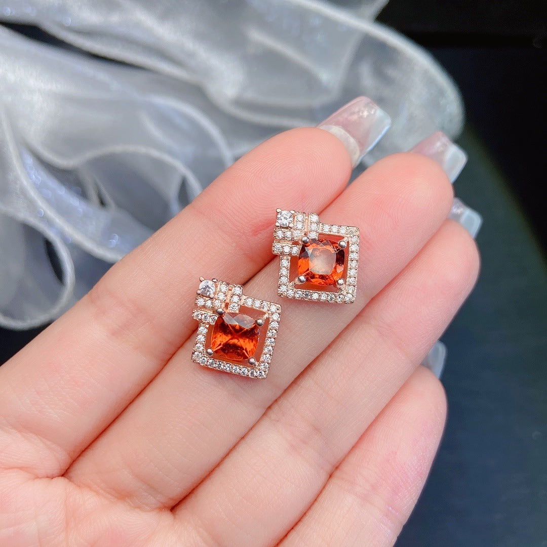 S925 Silver Jewelry Garnet Stud Earrings