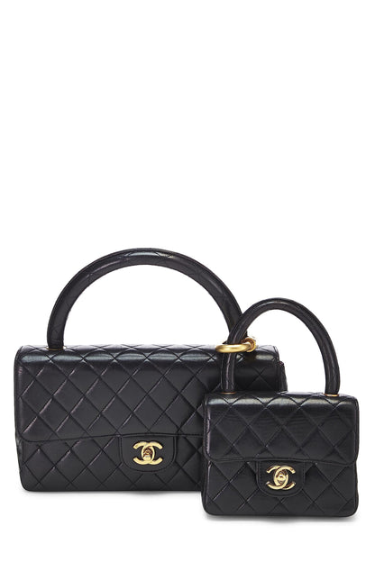 Chanel, sac double en cuir d'agneau matelassé noir d'occasion, noir