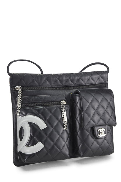 Chanel, sac à bandoulière multi-poches Cambon Ligne en cuir de veau noir d'occasion, noir