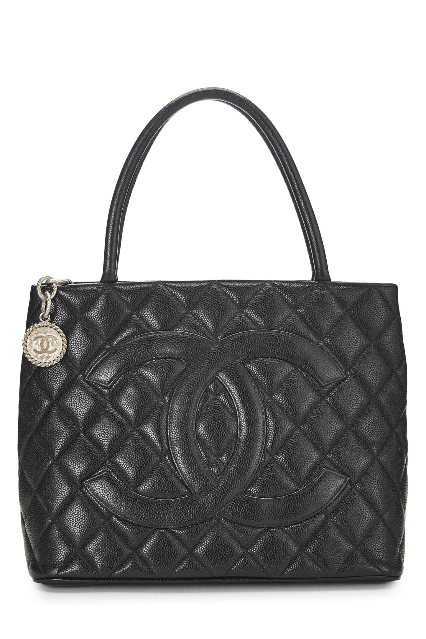 Chanel, sac fourre-tout matelassé noir à médaillon en caviar d'occasion, noir