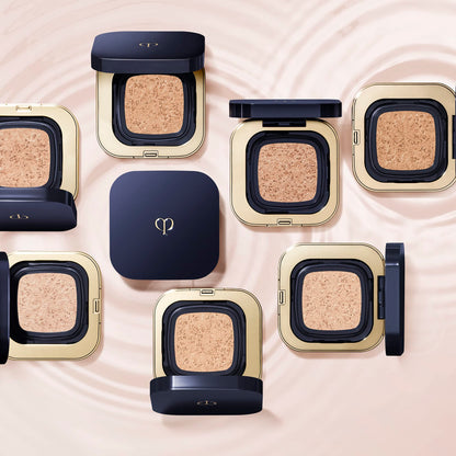 Clé de Peau Beauté, recambio para base Radiant Cushion Dewy, beige claro