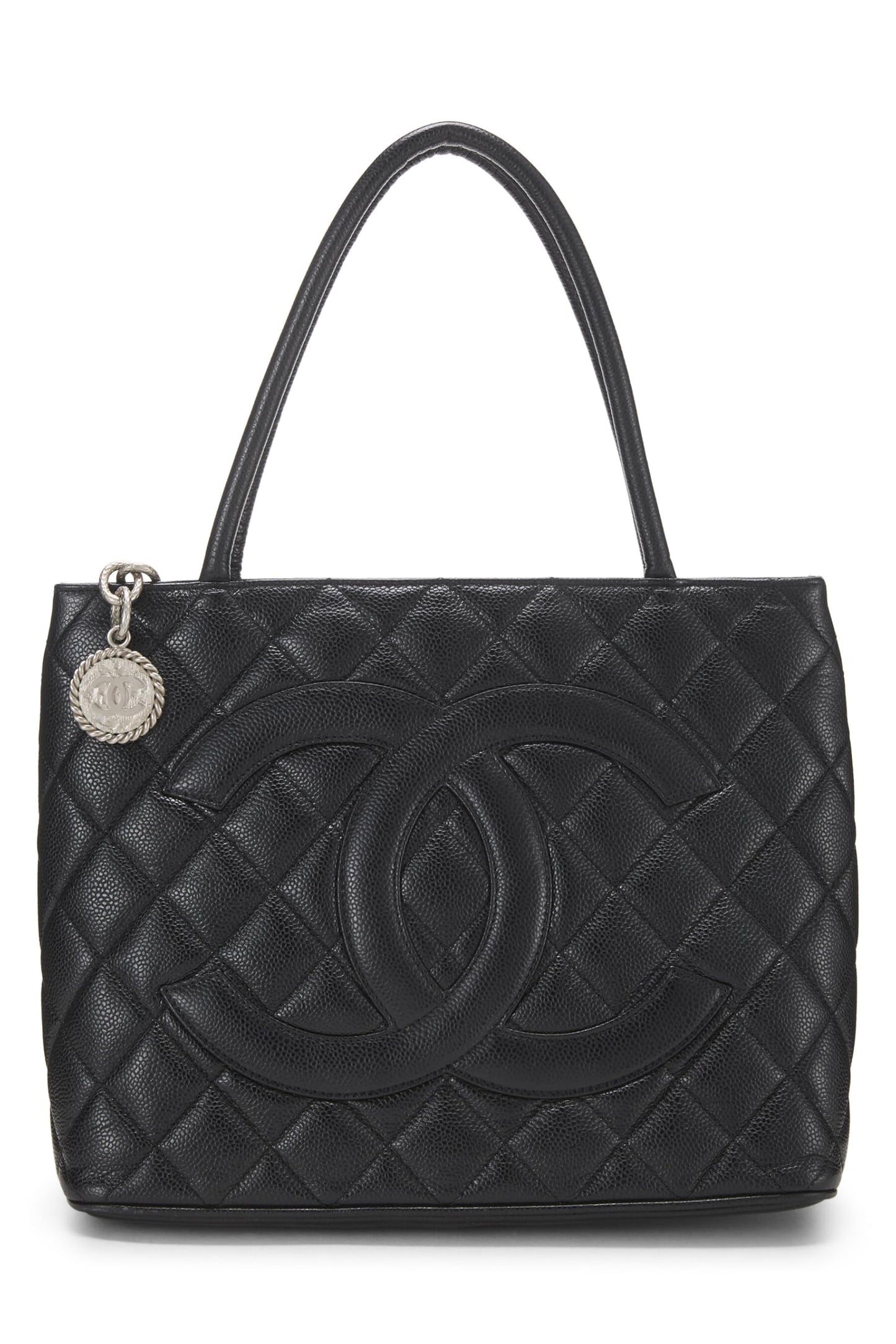 Chanel, sac fourre-tout matelassé noir à médaillon en caviar d'occasion, noir