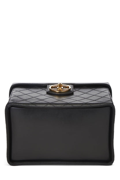 Chanel, trousse de toilette ronde « CC » en cuir d'agneau noir d'occasion, grande taille, noir