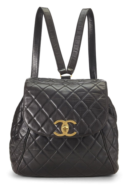 Chanel, Mochila grande de piel de cordero acolchada negra Pre-Loved, Negro