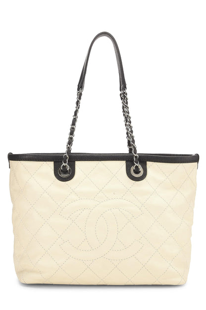 Chanel, sac fourre-tout quotidien « CC » Cream Caviar d'occasion, petit, blanc