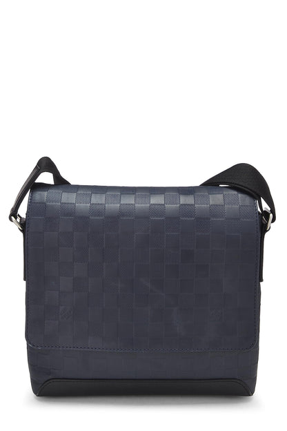 Louis Vuitton, Pre-Loved Navy Damier Infini District Messenger PM, Azul marino